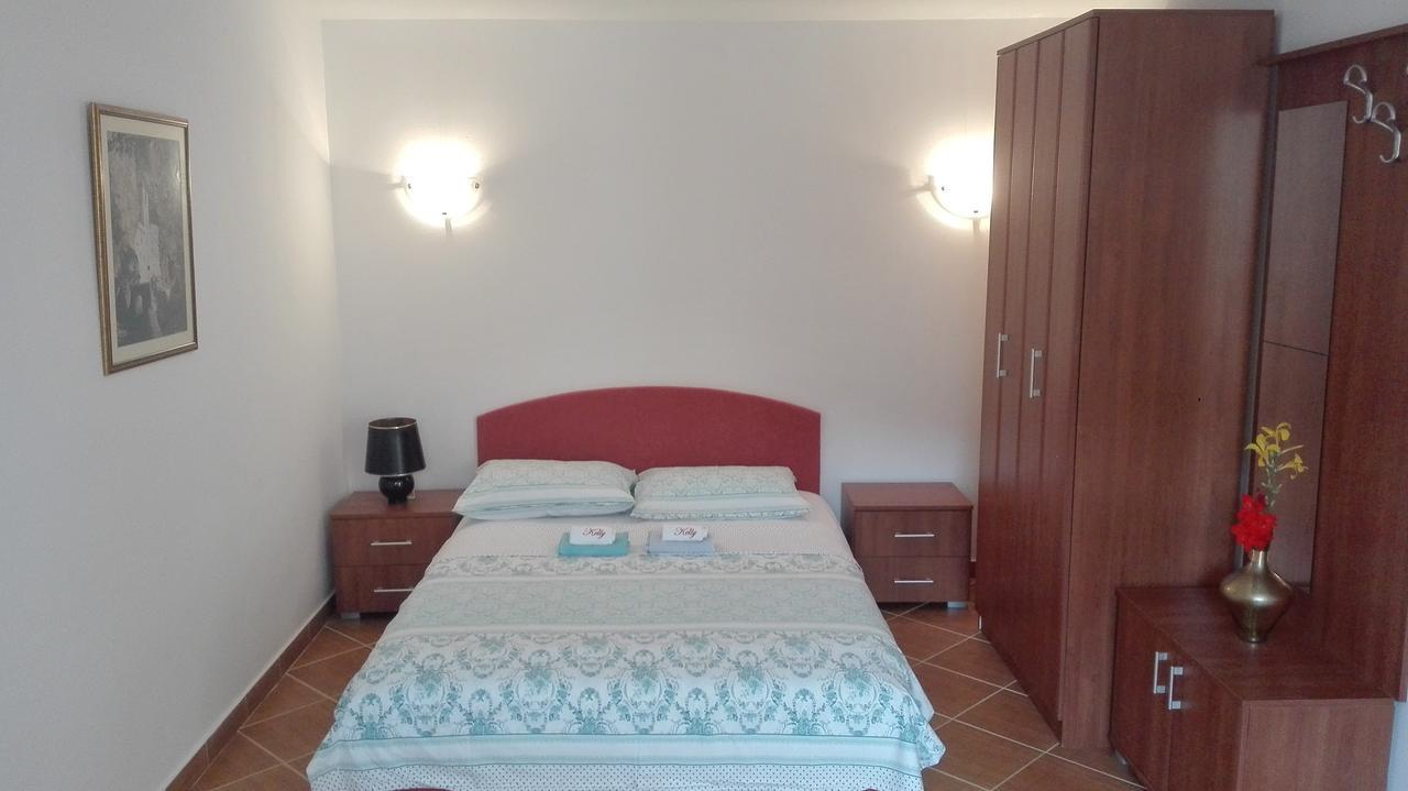 Kotor Kelly Apartments エクステリア 写真